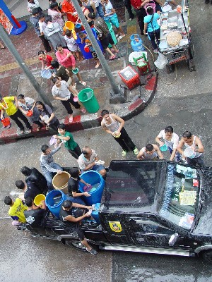 水掛祭り　バンコク